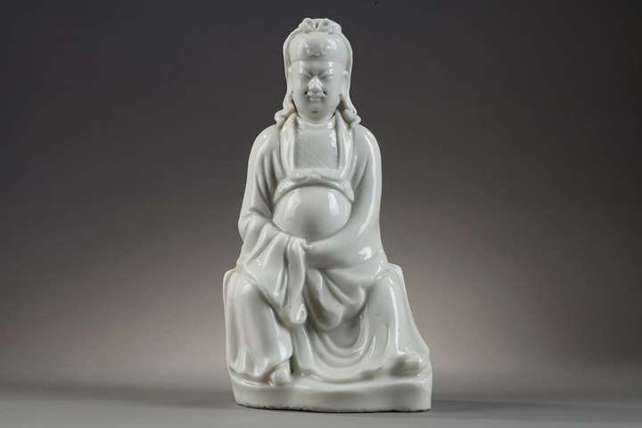 Statuette porcelain of Guandi sitting